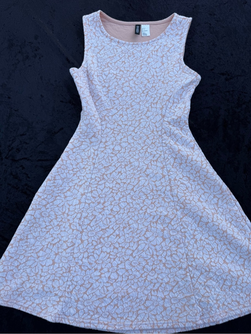 H&M Divided Light Peach Floral Jacquard Midi Dress